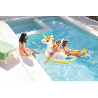 Unicorn Ride-on 57561